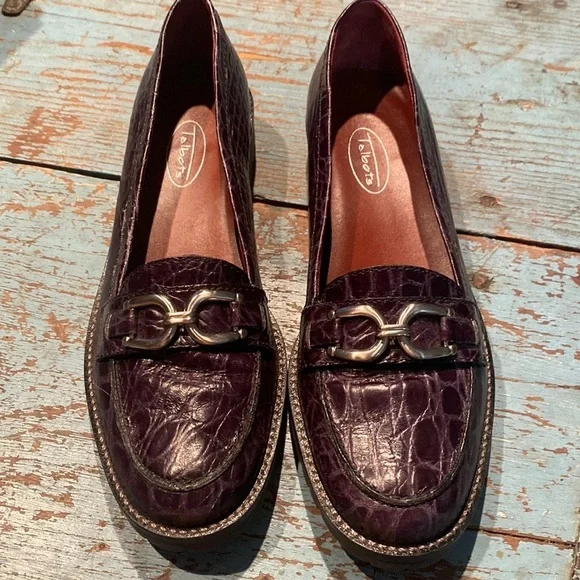 Talbots Croc Embossed Leather Loafers Burgundy Horsebit 7.5 AA Narrow - Picture 2 of 10